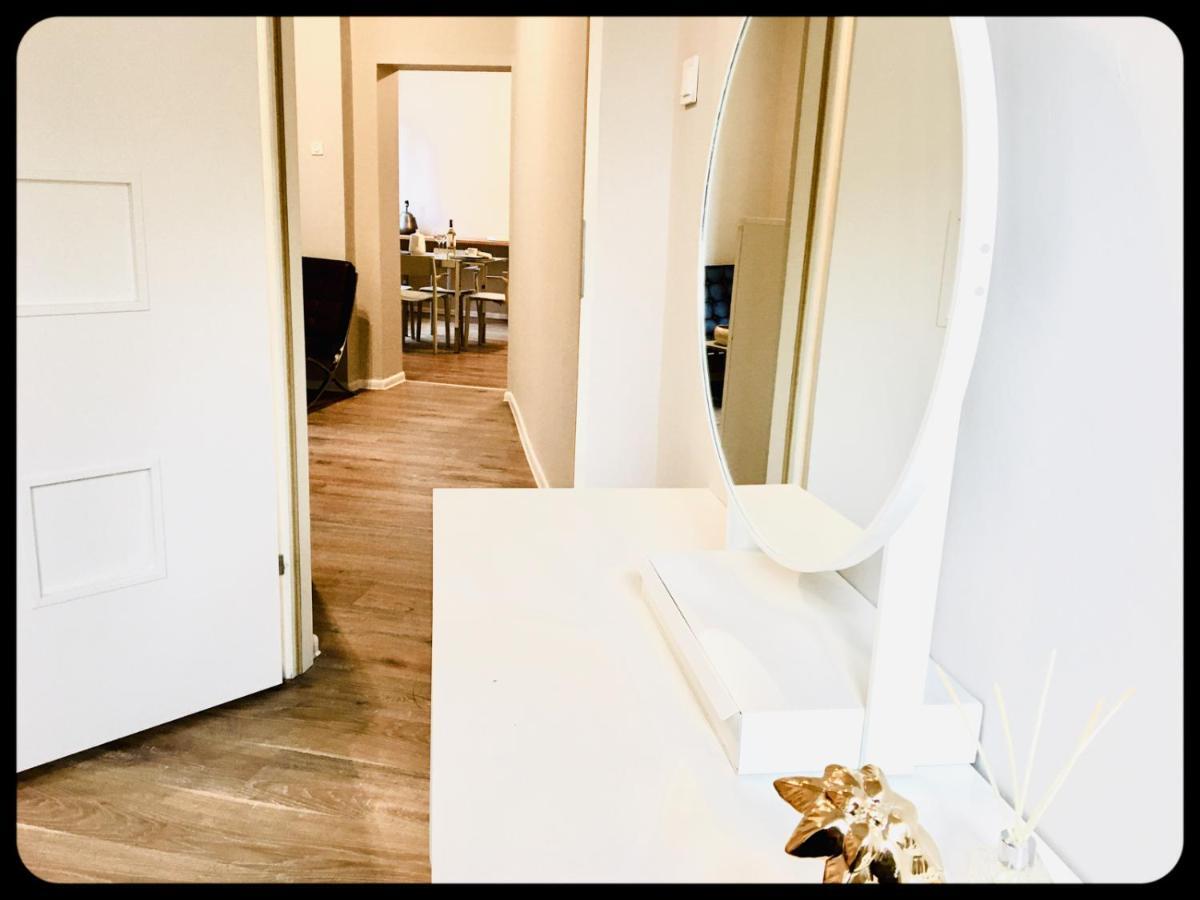 Apartamenty 8 Poznań Esterno foto